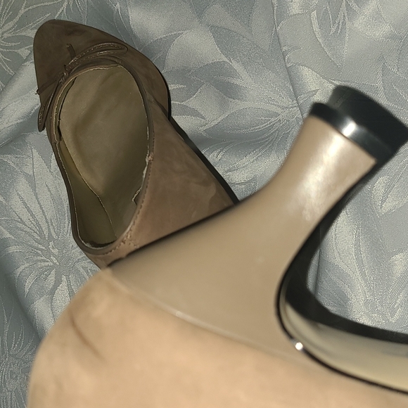 Borelli Suede Pumps - Picture 15 of 15